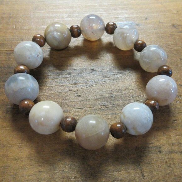MERRISOTA JEWELRY Agate and Wood Stretch Bracelet Womens Sz 6 1/2" Gemstones NEW - Picture 1 of 6